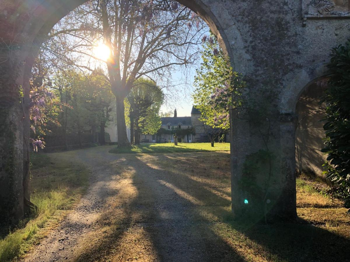 Chateau De La Mothe Saint-Sulpice-en-Pareds Eksteriør billede